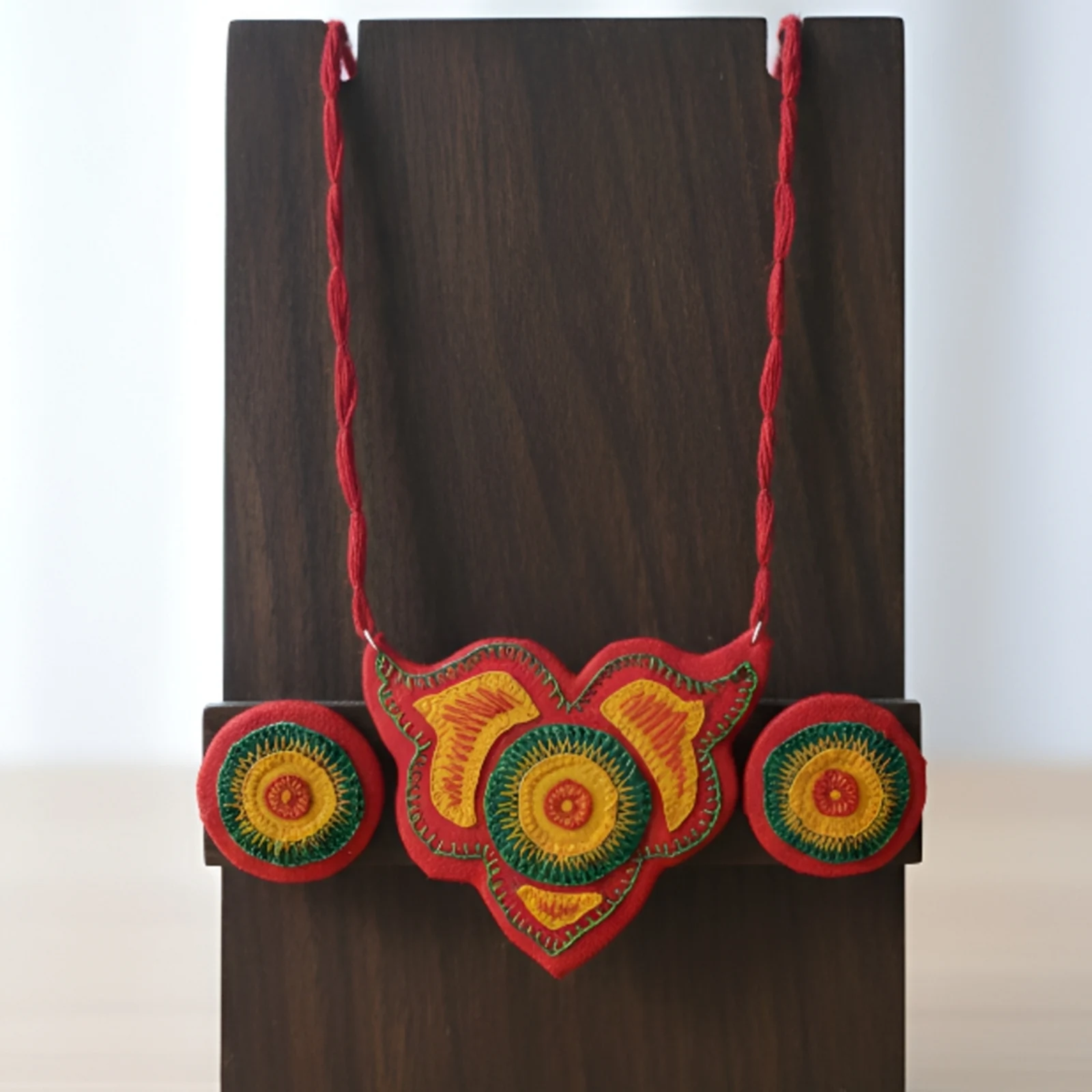 Bela Patra neckpiece- Fabric Necklace 
